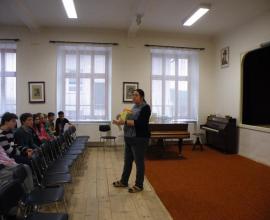 Dnes jím jako Papuánec - 2.st. - projektový den