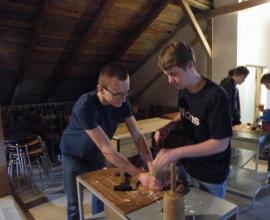 Dnes jím jako Papuánec - 2.st. - projektový den