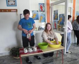 Dnes jím jako Papuánec - 2.st. - projektový den
